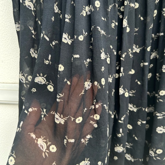 Ulla Johnson Top 100% Silk Embroidered Floral Anosha Women 8 Flutter Sleeve Boho - Picture 9 of 14